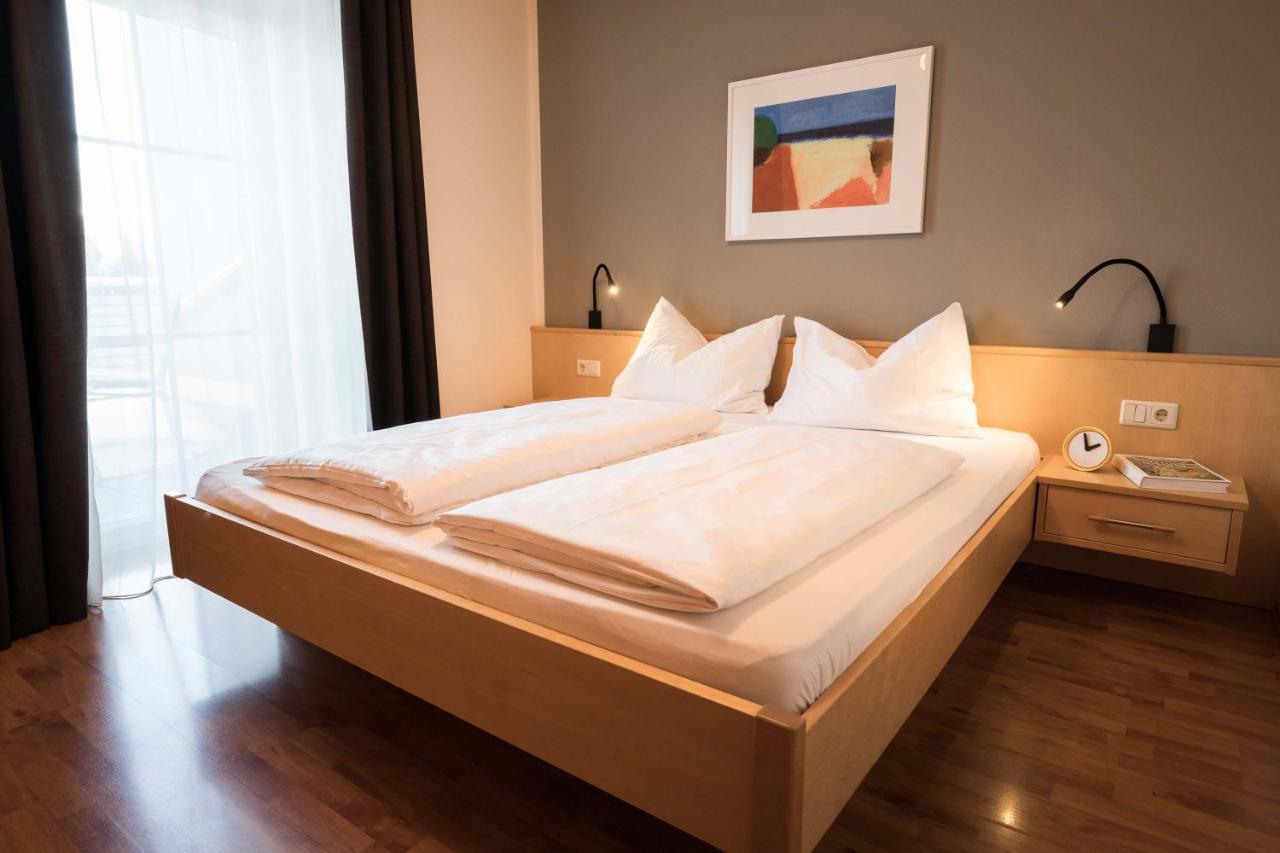 Sankt Johann Spa Suites & Apartments Prato allo Stelvio Luaran gambar