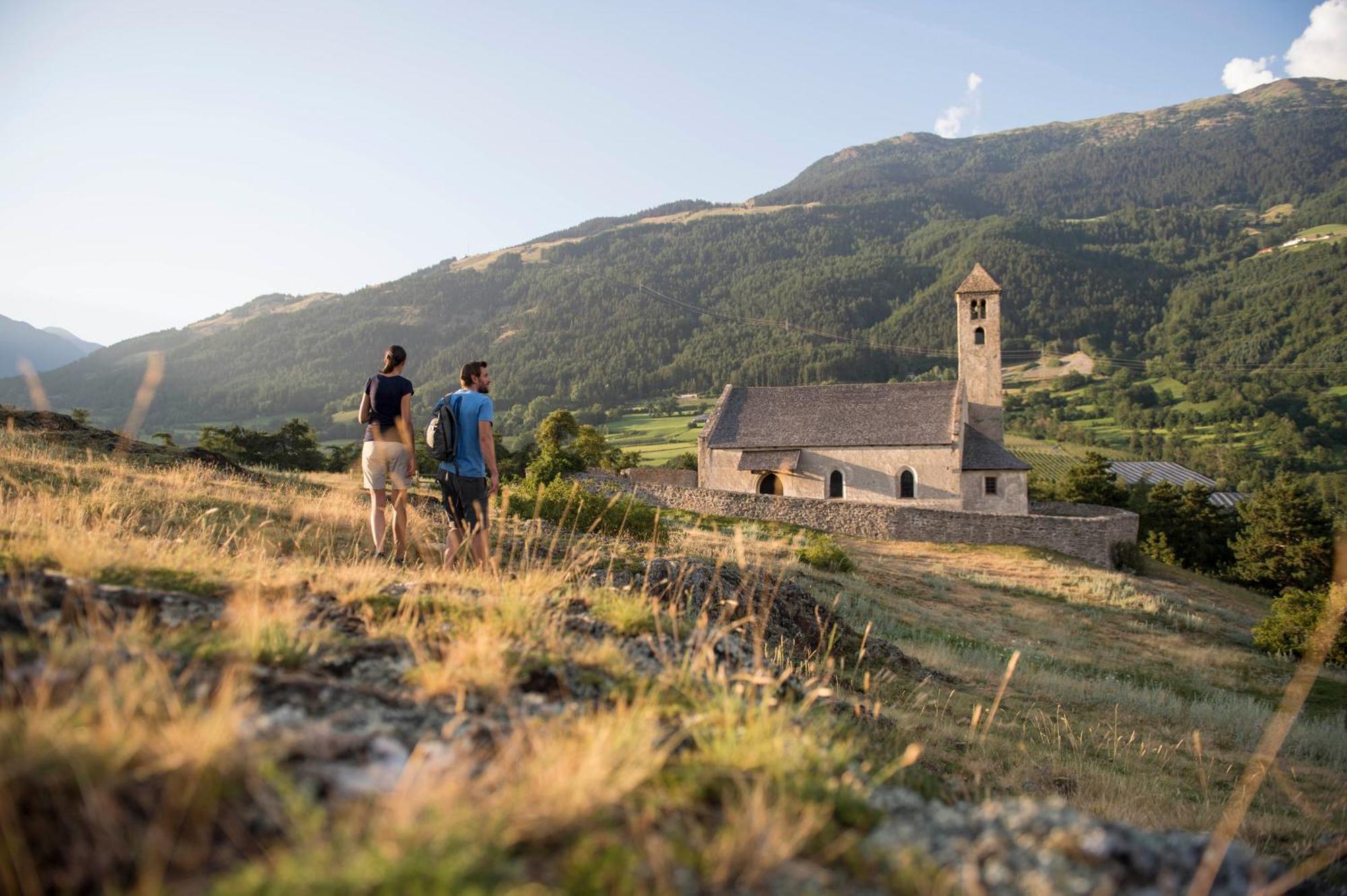 Sankt Johann Spa Suites & Apartments Prato allo Stelvio Luaran gambar