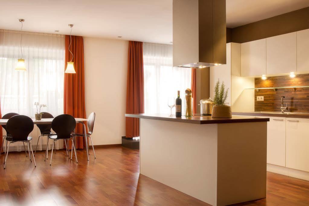 Sankt Johann Spa Suites & Apartments Prato allo Stelvio Luaran gambar