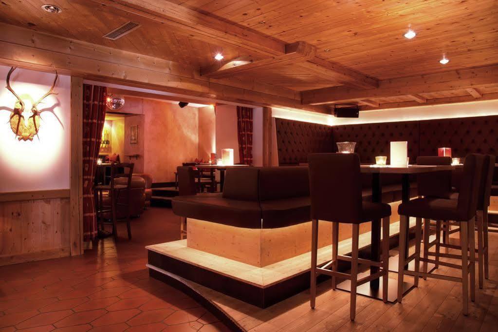 Sankt Johann Spa Suites & Apartments Prato allo Stelvio Luaran gambar